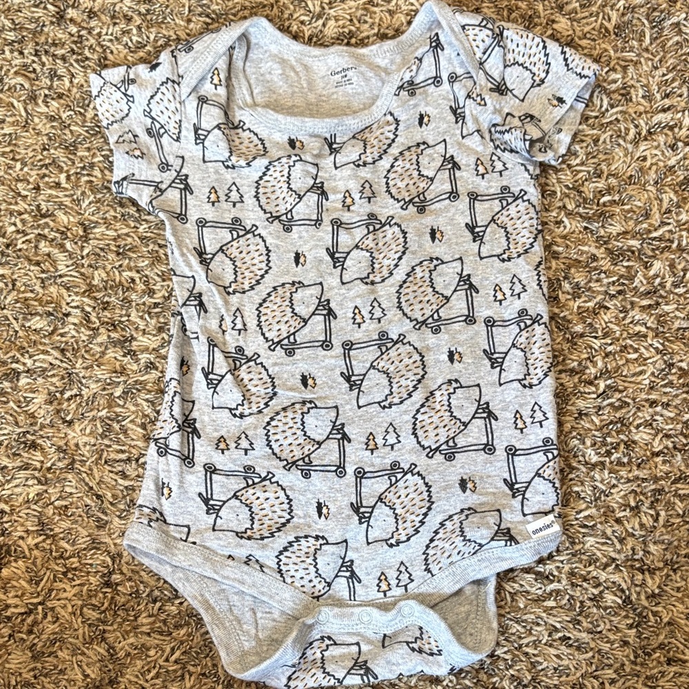 Gerber Gray Hedgehog Print Bodysuit